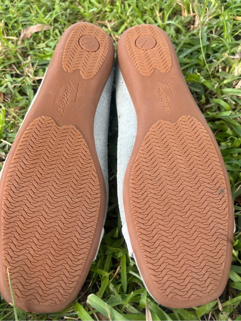 Trotters Sage Green Buckle Flats Blue Suede Ballet Women Size 11